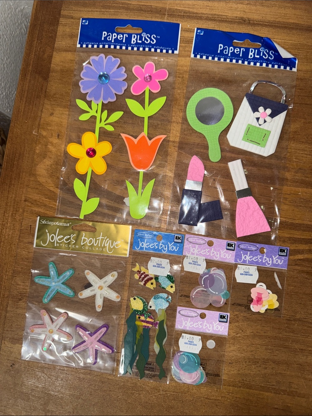 Paper Bliss and Jolee's Boutique three-dimensional stickers bundle - Vintage